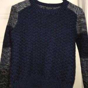 Lord & Taylor Cashmere sweater